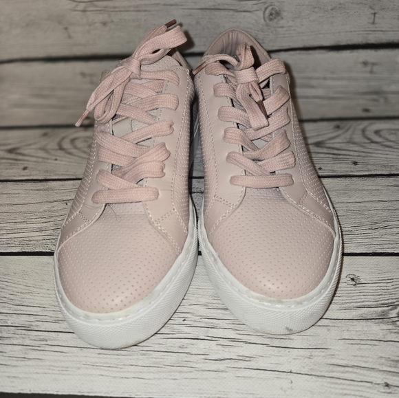 Greats Brooklyn Royale Blush Pink Perforated Leather Sneakers Sz 7 - Picture 5 of 13